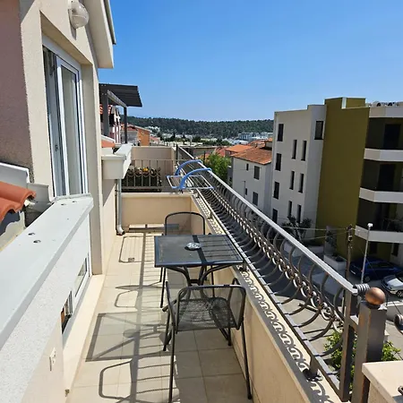 Center M&m Apartman *