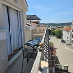 Center M&m * Μακάρσκα