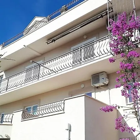 Διαμέρισμα Center M&m