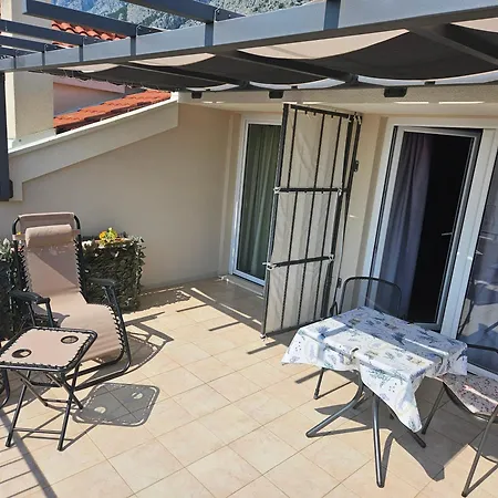 Center M&m Apartment Makarska