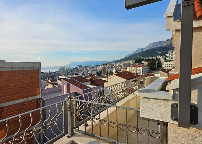 Apartment Center M&m Makarska