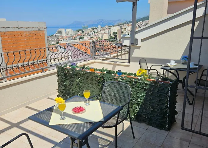 Apartment Center M&m Makarska